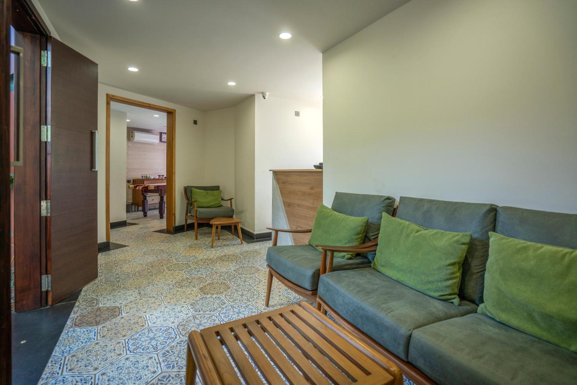Vyna Hillock Resort And Spa Витірі Екстер'єр фото