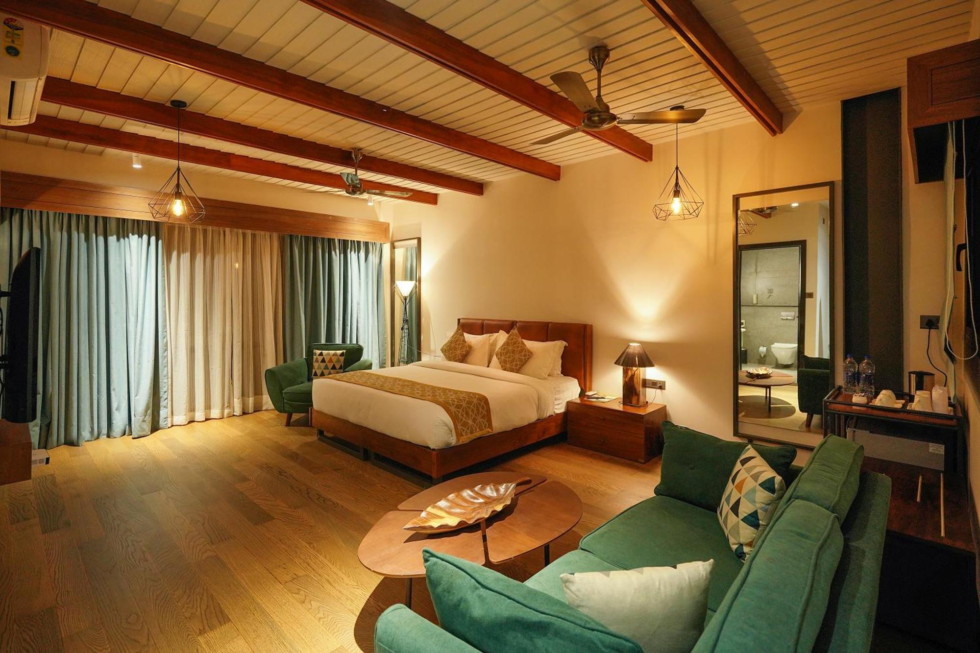 Vyna Hillock Resort And Spa Витірі Екстер'єр фото